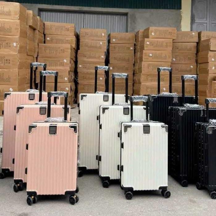 va li Vali Khung Nhôm Khóa Sập Size 20/24/28 inch cứng cáp chống va đập, giá cực rẻ
