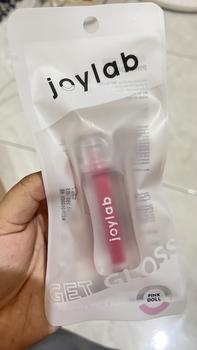 Product Review of [ NEW LAUNCH ] - JOYLAB - Get Gloss 3ml | Lip Tint Super Glazed Lightweight for Shiny Moisturizing Glossy Lips from B**. 1