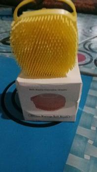 Product Review of Sikat Mandi Dispenser Silicon /Shower Brush Silicon / Sikat Silicone Lembut Dispenser Sabun Mandi   Silikon from C**🐣 2