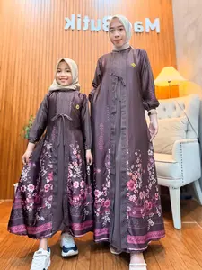 set mom n kids gamis meyca - Bahan Silk kombinasi barbara anti UV