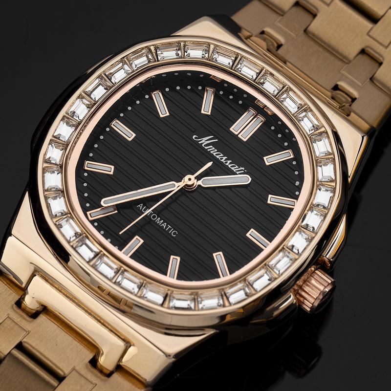    MMASSATI X ĐÌNH TRƯỞNG   - N366 - Đồng hồ nam Mmassati Automatic dây thép vàng hồng – mặt đen viền đá baguette sang trọng máy cơ cao cấp 
