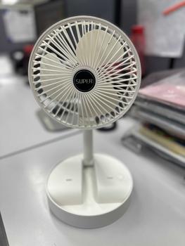 Product Review of Telescopic Folding Fan Rechargeable Mini Desk Fan / USB Portable Fan / Table Fan Strong Wind Quiet Adjustable Kipas from E**N 0