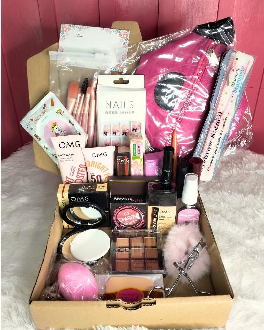 Satu set make up lengkap BPOM OMG Pixy paket makeup kosmetik set murah lengkap Satu set make up lengkap BPOM OMG Pixy paket makeup kosmetik set murah lengkap