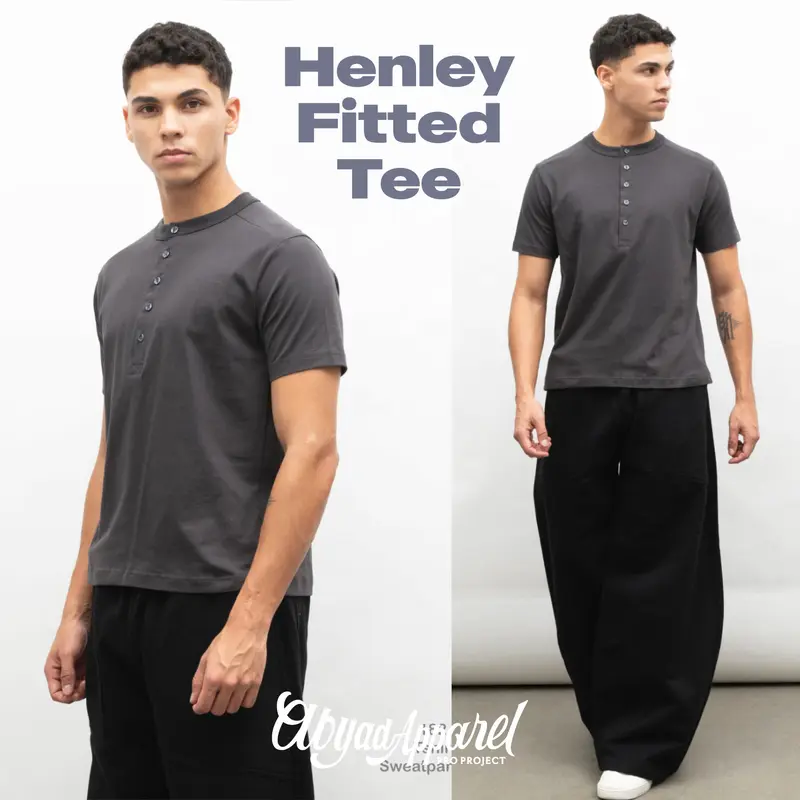 Henley Fitted Tee – Kaos Pas Badan dengan Detail Kancing Premium | Abyad Apparel Pro Project