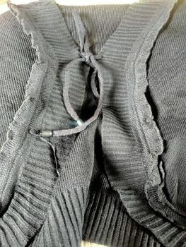 Product Review of Pevita Bolero Crop Cardigan Outer Knit Tali Pita Coquette Lengan Panjang Wanita Kardigan from A**a 1