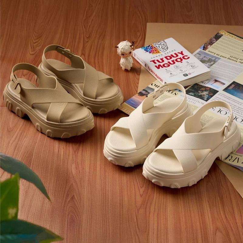 { NE24 } DÉP SANDAL THƯƠNG HIỆU NESTY  QUAI CHÉO ĐẾ CAO 6CM  THIẾT KẾ THỜI TRANG