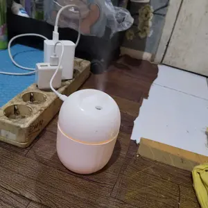 UNIQSOO Humidifier Diffuser USB Mini Air Purifier Aromatherapy Essential Oil Difuser Souvenir Hampers FS027