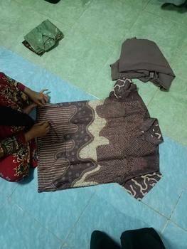 Product Review of LAKUNA BATIK Baju batik pria dewasa modern baju batik cowok lengan pendek bahan Katun Nyaman Hem from V**2 0
