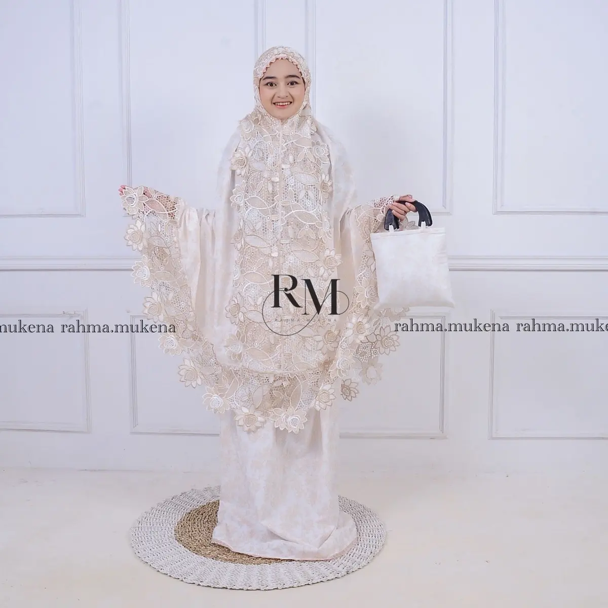 Mukenah dewasa bahan adem lembut dingin mewah elegan jumbo terbaru cuci gudang murah / Mukena foil Renda Tawon twoTone Full kd Atasan Bawahan Nyaman