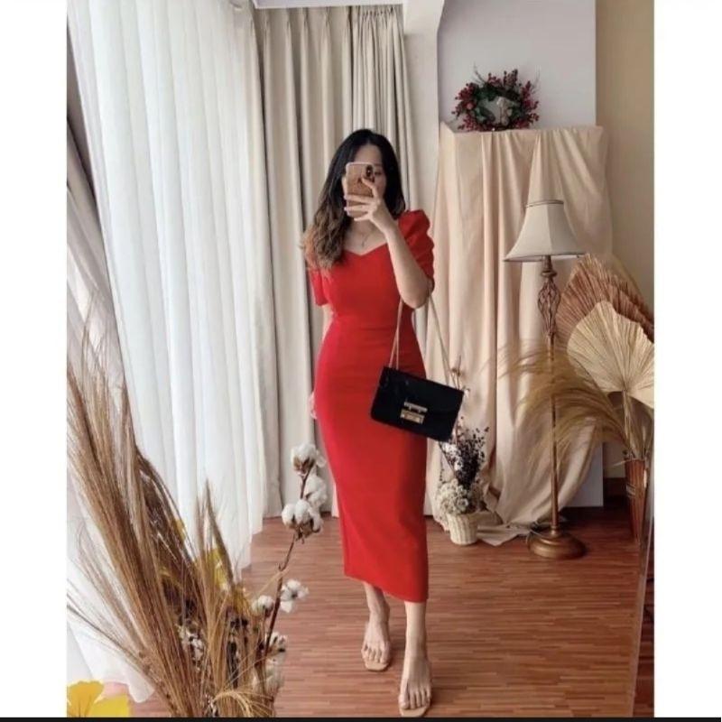 Aira Sabrina Dress Scuba Wanita dengan Model Leher Sabrina dan Tangan Karet 7
