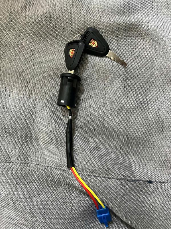 Khóa đơn lắp xe điện Xmen , 133S , 133M  có logo