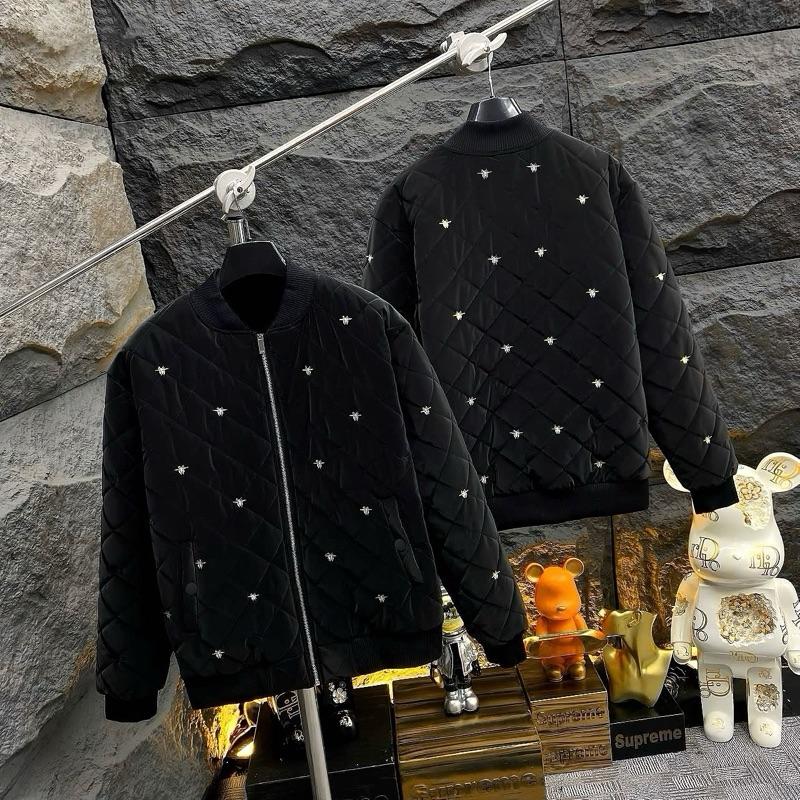 Áo khoác phao bomber Đì Ô trần bông 3 lớp hoạ tiết thêu ong cao cấp khoá loại xịn chất vải dày dặn mẫu mới 2025