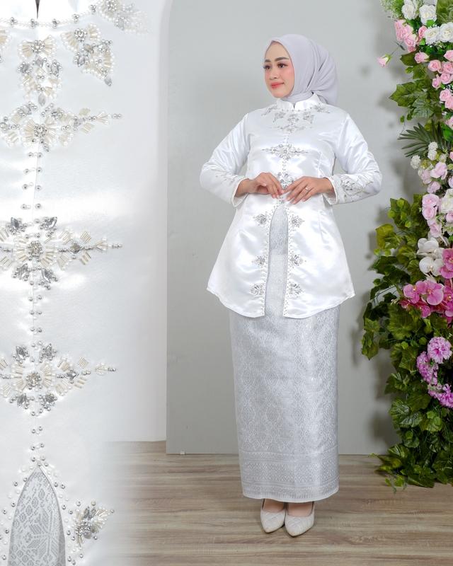 KEBAYA TUNIK CATALEYA LAMARAN WISUDA KEKINIAN - KEBAYA SATIN PAYET dinda 3