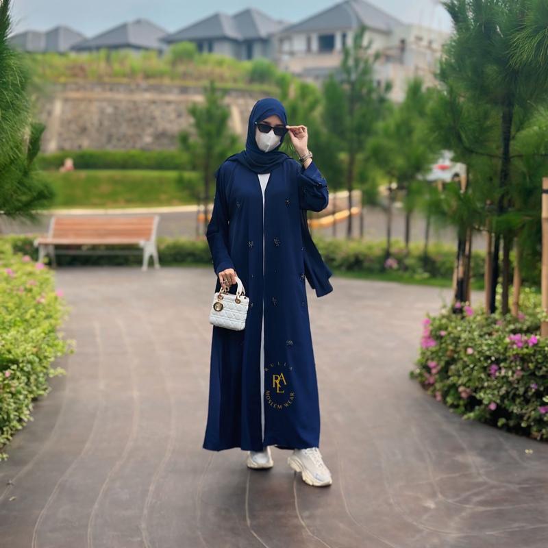 Abaya by rulla “Hurrem” + abayadubai + abayamodern + abayamurah + abayamesir 4