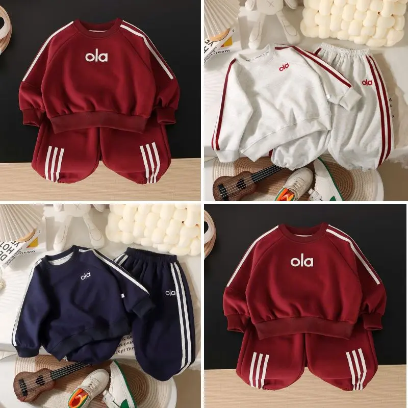 [ TẶNG ĐỒNG HỒ] Khi mua 1 bộ quần áo. Bộ quần áo thu đông chất liệu nỉ bông cho bé trai bé gái mùa đông 8-18kg
