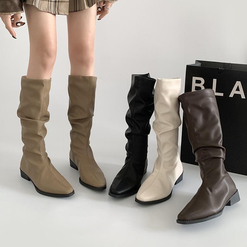 Bốt Thời Trang JINxCHOY Phong Cách Hàn Quốc Mũi Nhọn Đế Thấp Cổ Cao Chất Liệu PU Co Giãn Và Thoáng Khí Bốt Hiệp Sĩ Độc Đáo SS24 Dành Cho Nữ