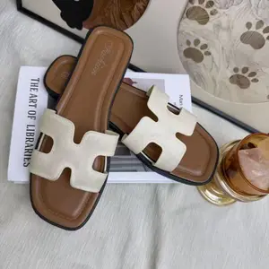 Flip-flop wanita plat pipih musimpanas model terbaru viral trendisandal renang pantai sandal sepatu santaiserba gauna