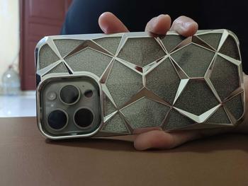 Product Review of CASELIFY SPARKLING GLITTER 2 IN 1 CRYSTAL COMPATIBLE WITH IPHONE 11 12 13 14 15 PRO PLUS MAX from h**2 R**a 0
