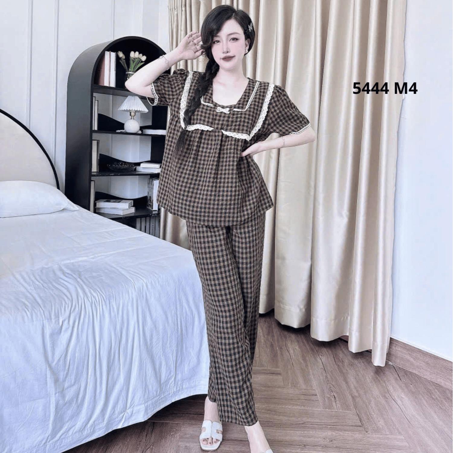 Màu 8