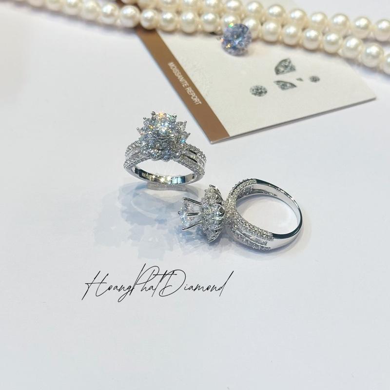 Hoàng Phát M.o.i.s.s.a.n.i.t.e Trang Sức Nhẫn Bạc Ý 925 Nhẫn Vuông Tia To Nữ Hoàng Moi 7li Xi Kim NM86