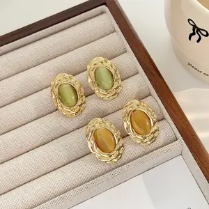 Mamoma.things - Anting Tusuk Emas Gold Batu Giok Permata Kebaya Bali Vintage Retro Tradisional [Dewata]