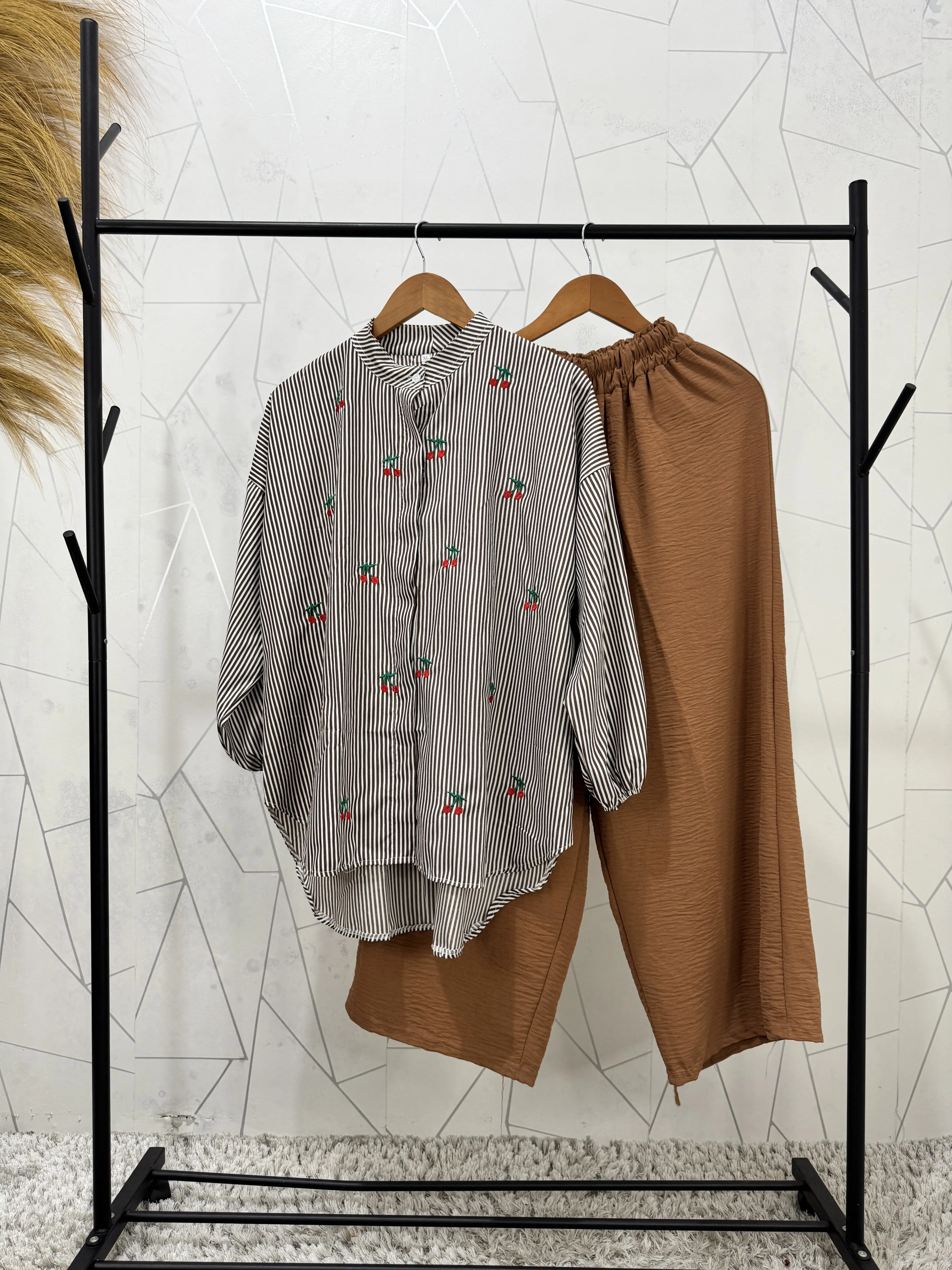 HF - Oneset Keirra Salur Bordir Cherry Katun Set Wanita | Oneset Wanita Terbaru HF - Oneset Keirra Salur Bordir Cherry Katun Set Wanita | Oneset Wanita Terbaru