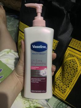 Product Review of Vaseline UV Extra Brightening Gluta Glow 400ml from Y**a 0