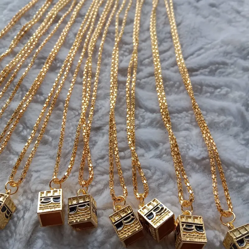 Kalung Anak motif kabah  aksesoris mainan oleh oleh haji dan umroh 2