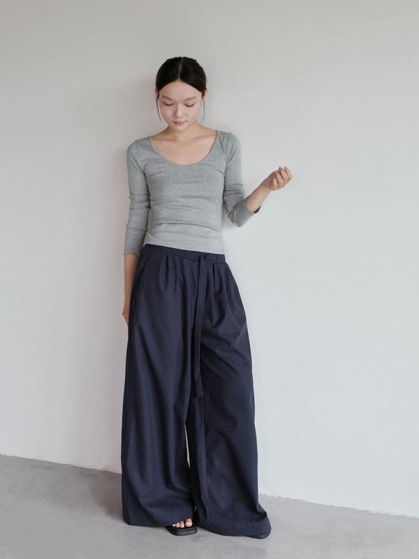 Quần linen dài lưng thun form dài ống rộng SOMS | Rue Pants
