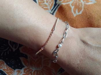 Product Review of THIQLA - Gelang Serut Wanita FASL - Gelang Kecil Tipis Mirip Gelang Emas Model 2025 - Gelang Aurel Mirip Gelang Titanium Wanita Anti Karat from m**a a**k ** 2