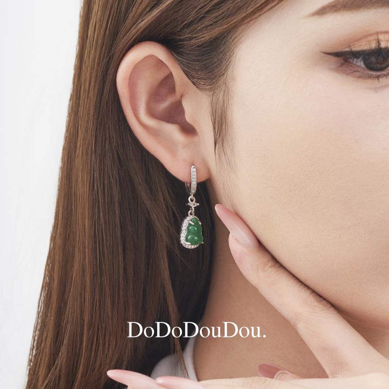 Product Introduction of Natural green chalcedony gourd shaped new antique style earrings 2025 high-end feeling earrings earrings earrings pendant 2