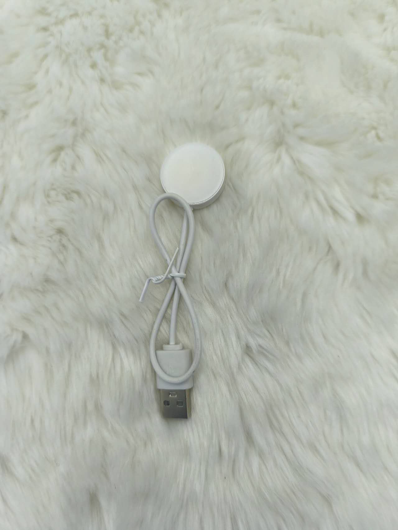 Pengisi daya nirkabel jam tangan pintar model D9D11S9