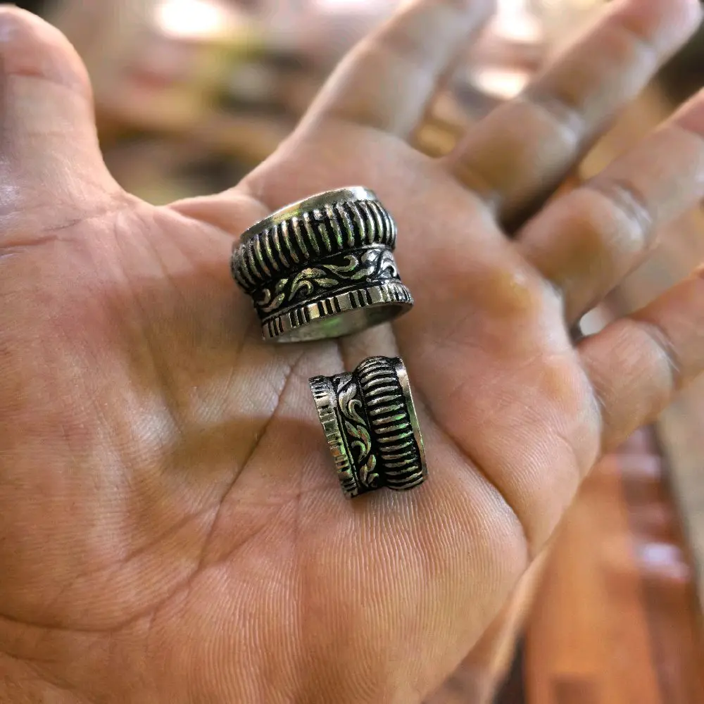 Kalasa ukuran 2,2cm & 1,7cm