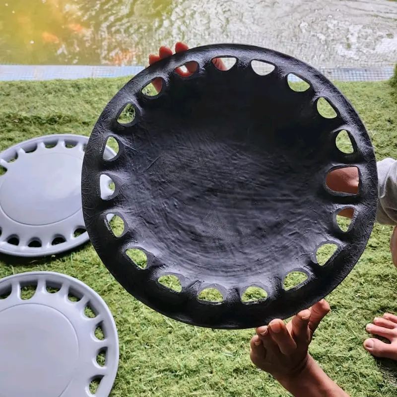 will dop velg mobil Ring 13 penempelan mudah bisa d ripet saja atw d jepit baut.bahan fiber glas yg kuat Accessories Kendaraan 3