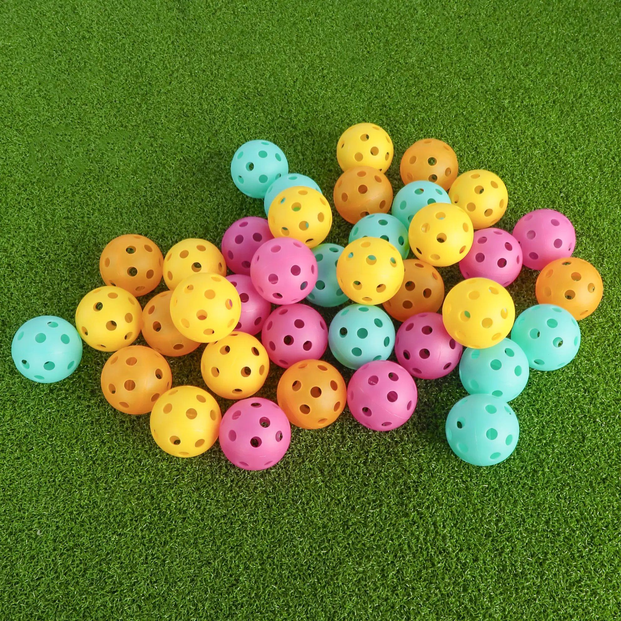 26 hole golf practice ball  41-42MM floorball