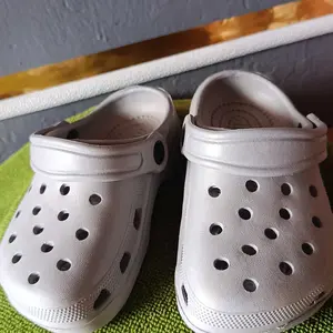 AMARE Sepatu Sandal Anak Laki-Laki Model Baim Polos Dengan Tali Belakang S252 Bahan EVARingan Nyaman Anti Slip Warna Hitam Navy Putih Tulang Abu-Abu Fashion