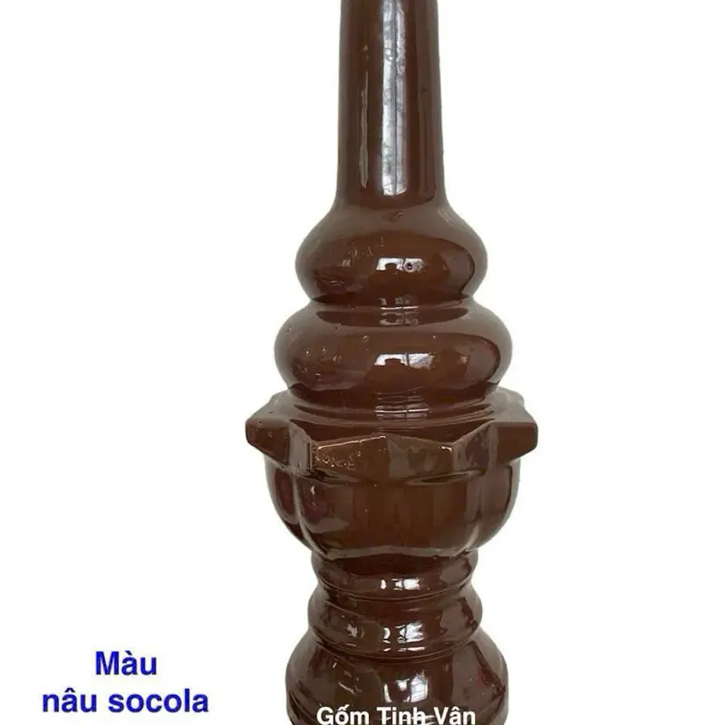 Hồ lô thu lôi chống sét mái nhà dáng sao cao 43 ngang 18 cm màu nâu socola Chất liệu quần sứ Bát Tràng bên đẹp
