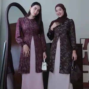 ￼Rayisa tunik melayu  Bahan katun silk jacquar - tunik lebran keondangan new series motip Random
