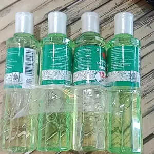 CAP LANG Minyak Kayu Putih Plus 12 Jam Anti Nyamuk