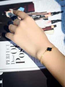 Gelang Semanggi Gelang Titanium Anti Karat Anti Luntur