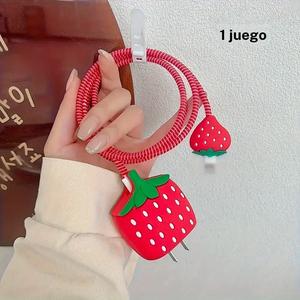 Protector de cargador rápido con diseño de fresa de dibujos animados, cubierta protectora para cargador y cable de datos antirrotura, accesorios para teléfono para iPhone 18 W 20 W
