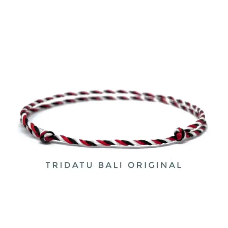BISA COD Gelang Tridatu Polos Asli Khas Bali Original Aksesoris Benang Putih Bracelets Hitam Merah
