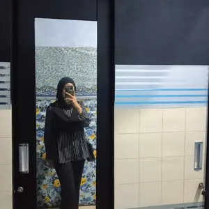 PO40 FADFAD Kemeja lengan panjang hitam tambal sulam yang bergaya dan serbaguna