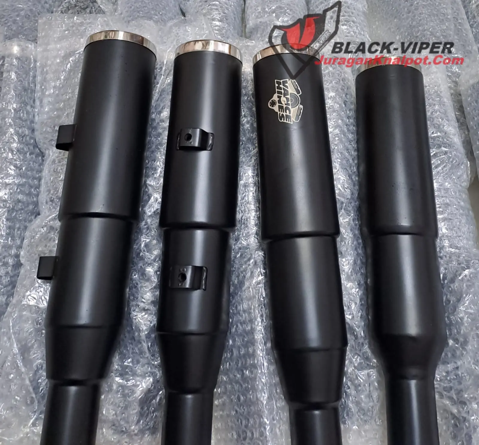 Harley-Davidson Knalpot Slipon Sportster & Dyna - Suara Gahar Deep Bassy & Performa Maksimal - Plug & Play - Stainless Steel Anti Karat - Black Matte & Chrome Polished