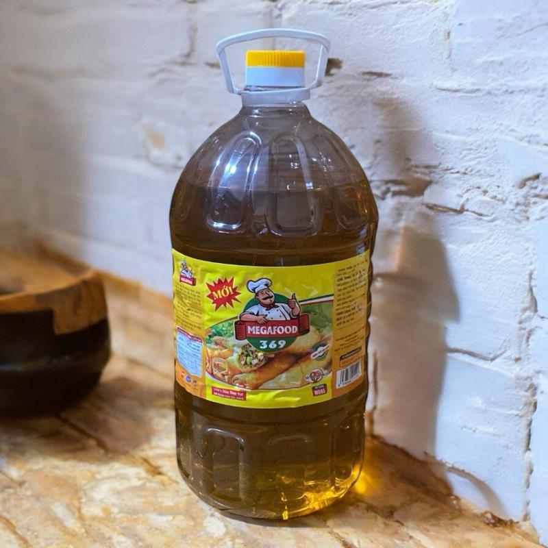 Dầu ăn Rẻ  9.5L/ 4.5L MeGa Food Tiết Kiệm Cho Nhà Hàng, Quán Ăn Và Gia Đình 3