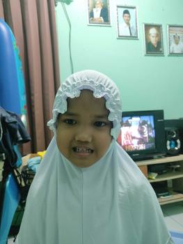 Product Review of Hijab kerut sekolah anak TK - SD (4-8Tahun) Jersey Kerudung Instan from M**h 0