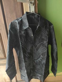 Product Review of MELEWIS HITAM Kemeja Batik Pria Lengan Panjang Warna Hitam Full Furing Katun Slimfit from ** ** 0
