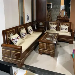 Kursi Sudut Gelung coklat, bahan kayu jati tamu