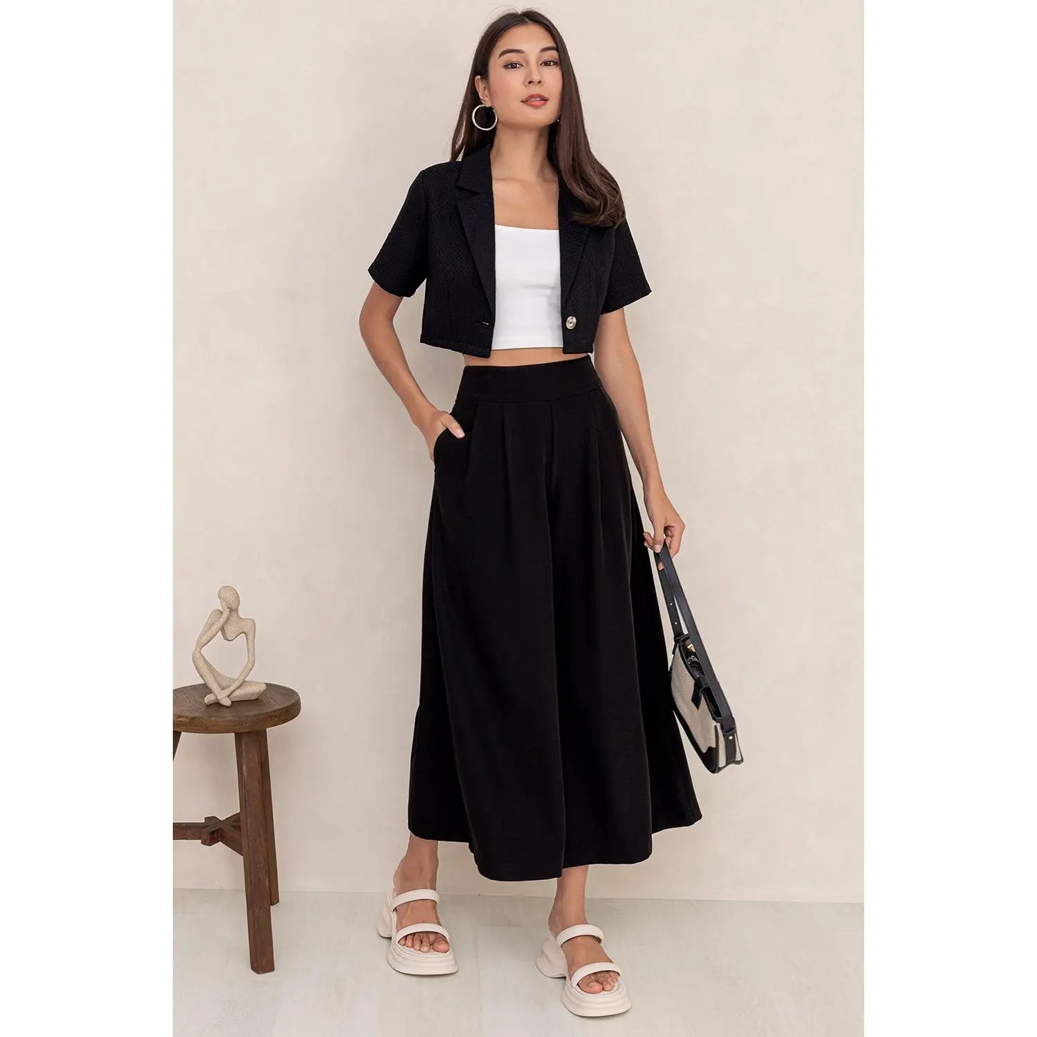 SHOPSASSYDREAM Cleeo Culottes Black