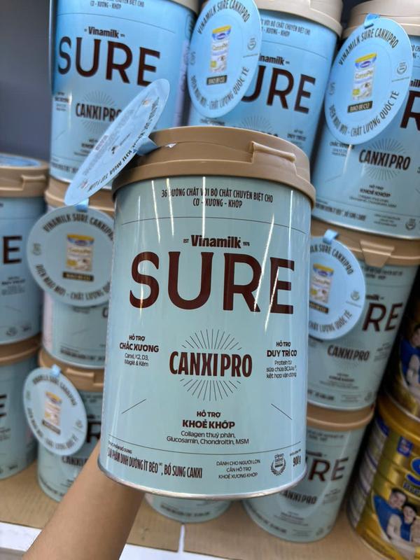 Sữa bột công thức (MẪU MỚI) Vinamilk Sure Canxi Pro (Vinamilk) dinh dưỡng dành cho người trưởng thành lon 900g